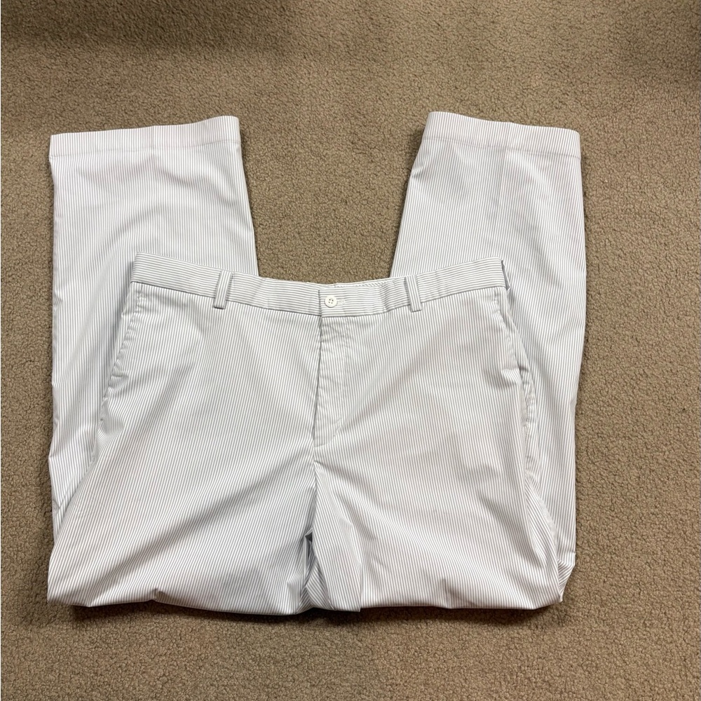 Nike Men's Gray and White Pinstriped White Dri-Fit Golf pants 36x30